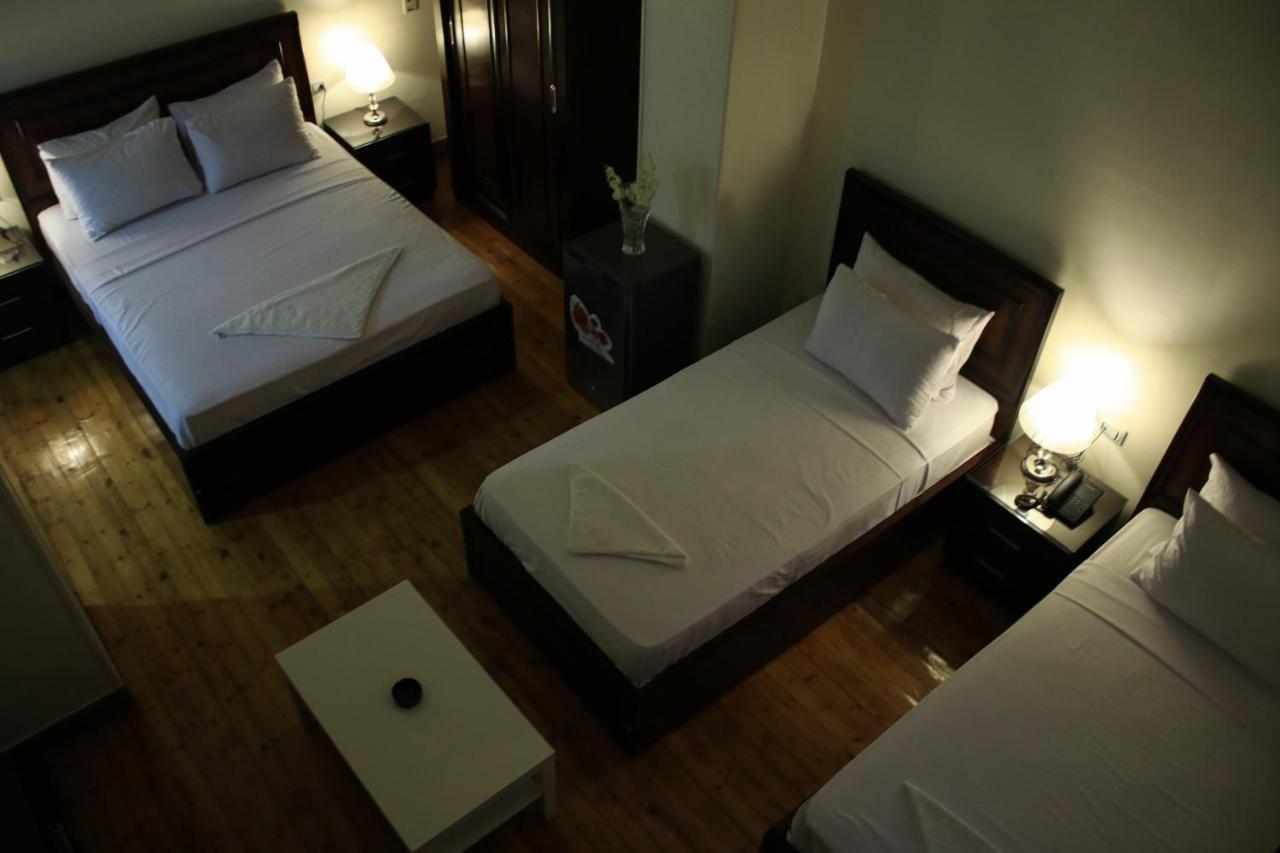 New Midtown Hostel *